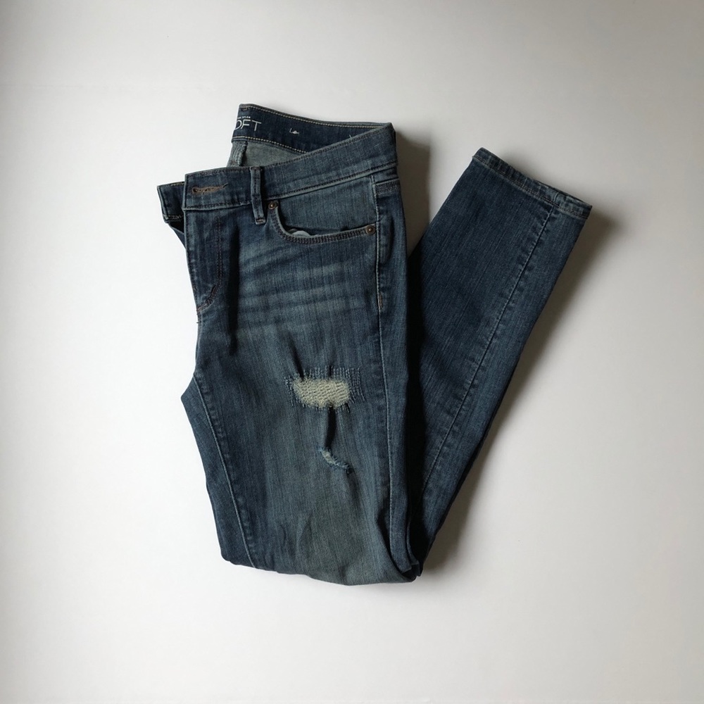 Loft Modern skinny distressed jeans